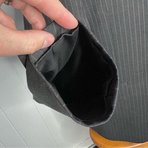 Paul Smith X R. Newbold Red & Gold Striped Gray Suit - Picture 7 of 12